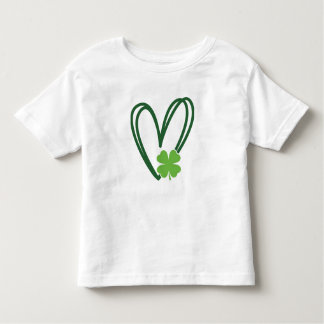 St. Patrick's Day Heart Design T-shirt
