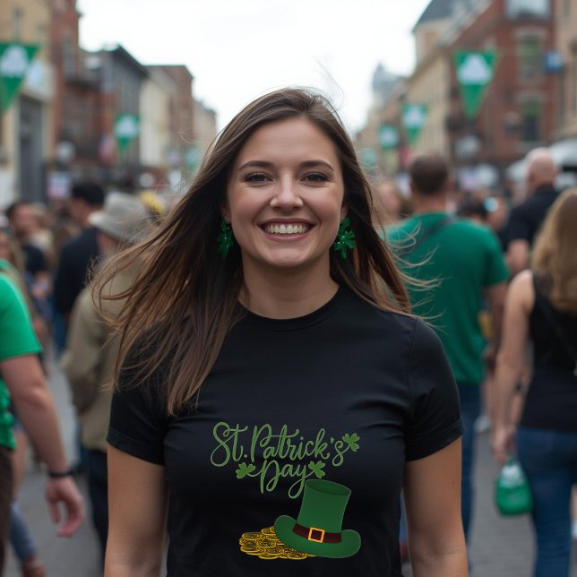 St. Patrick's Day Women's Basic T-Shirt (Criador carregado)