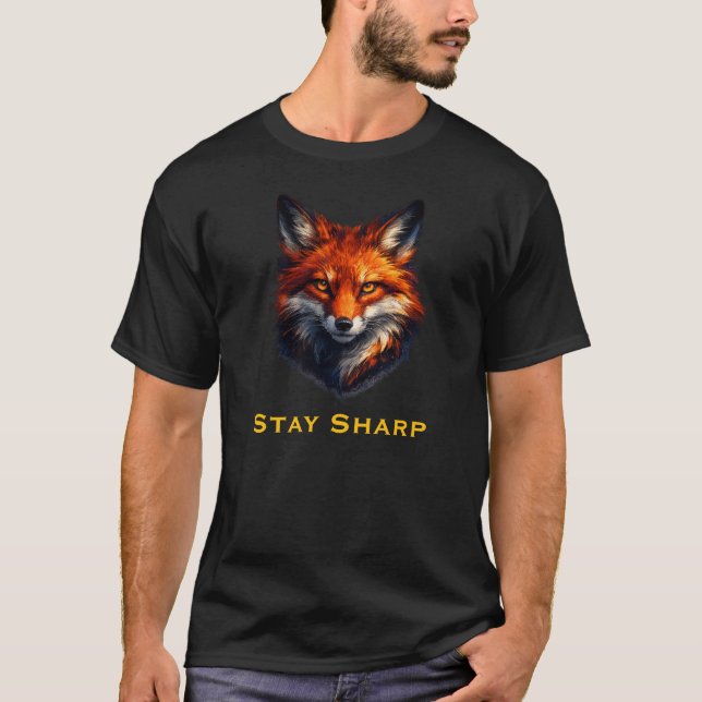 Stay Sharp Fox Graphic T-Shirt (Frente)