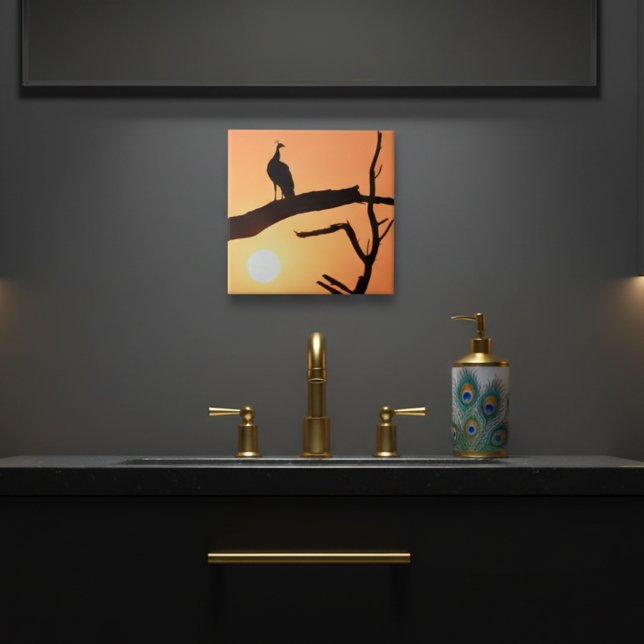 Sunset Majestade: Azulejo de cerâmica Peacock Silh (Criador carregado)