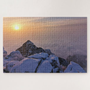 Sunset Na Quebra-cabeça De Topo Da Montanha