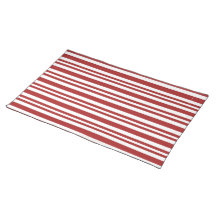 Vermelho festivo e listrado branco