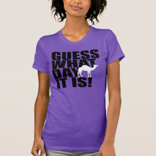 Suposição que dia é t-shirt do camelo do dia de