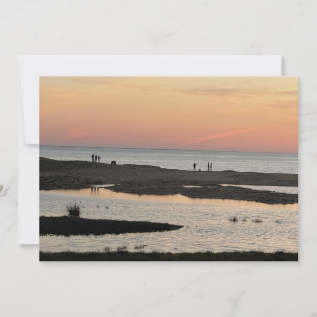 Sur la plage au coucher du soleil (Frente)