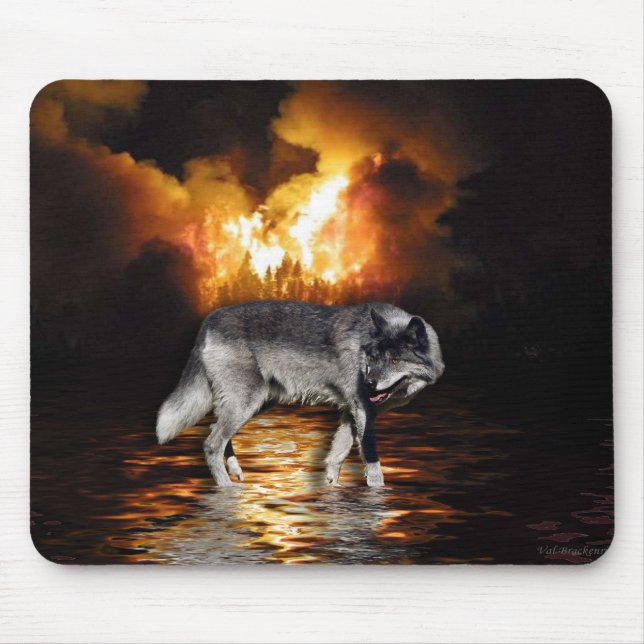 "Survivor" Wolf Mousepad (Frente)