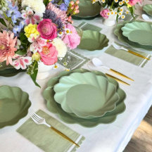Decorative Party Paper Plates & Tableware