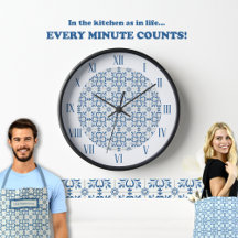 A kitchen Christmas décor with holly blue tiles 