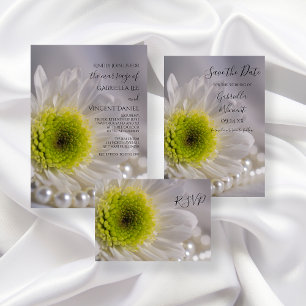 RSVP de Casamento de Pearls e Daisy Brancos