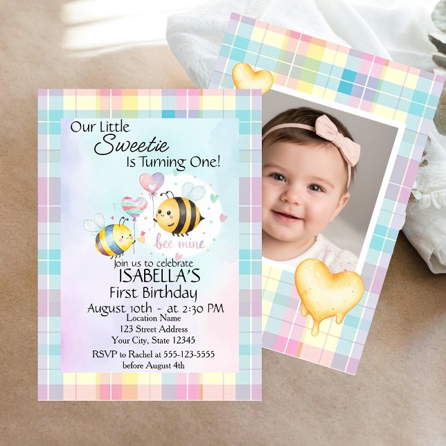 Sweet Bee First Birthday Personalized Invite (Criador carregado)