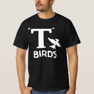 T Pássaros design em uma camisa