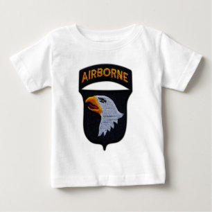 T-shirt 10101 ruas de bordo gritando águias fort Campbell