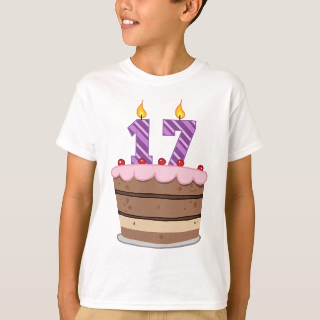 T-shirt 17 anos de idade no Bolo de Aniversário (Frente)