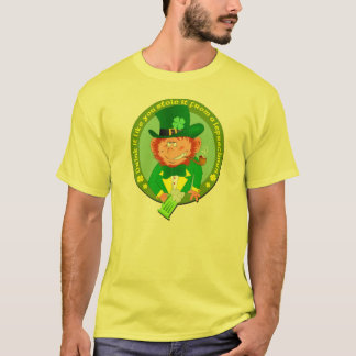 T-shirt A bebida que engraçada gosta de você roubou-o