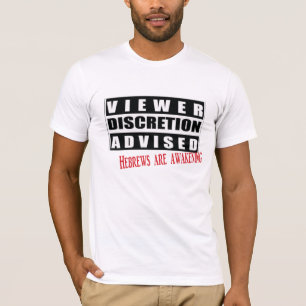 T-shirt a discreção dos visores é recomendada