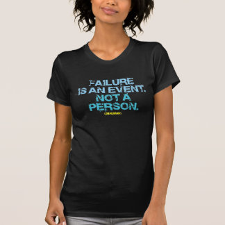 T-shirt A falha é um evento não uma pessoa