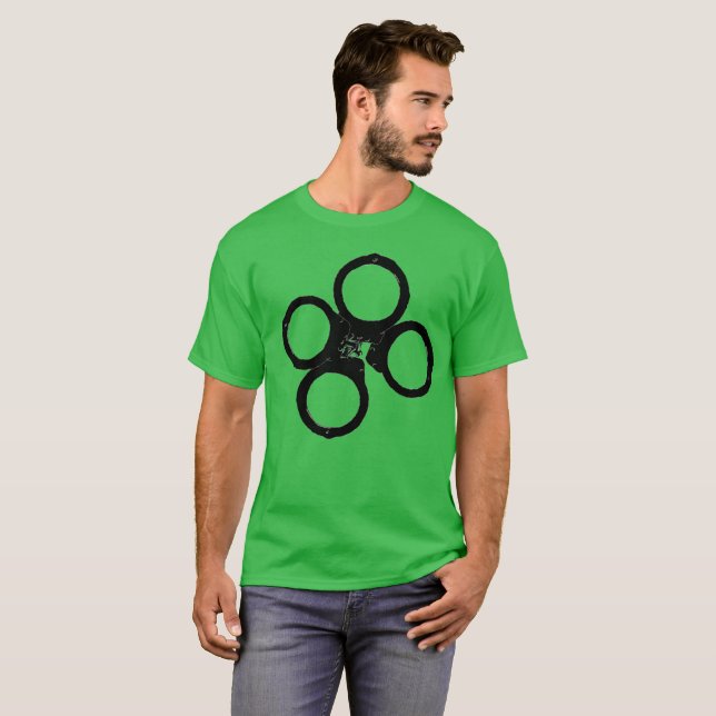 T-shirt a polícia do dia dos patricks do St. algema o (Frente Completa)