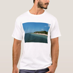 T-shirt A praia altera-se dentro