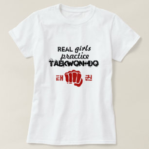 T-shirt A prática real das meninas Taekwon-Faz