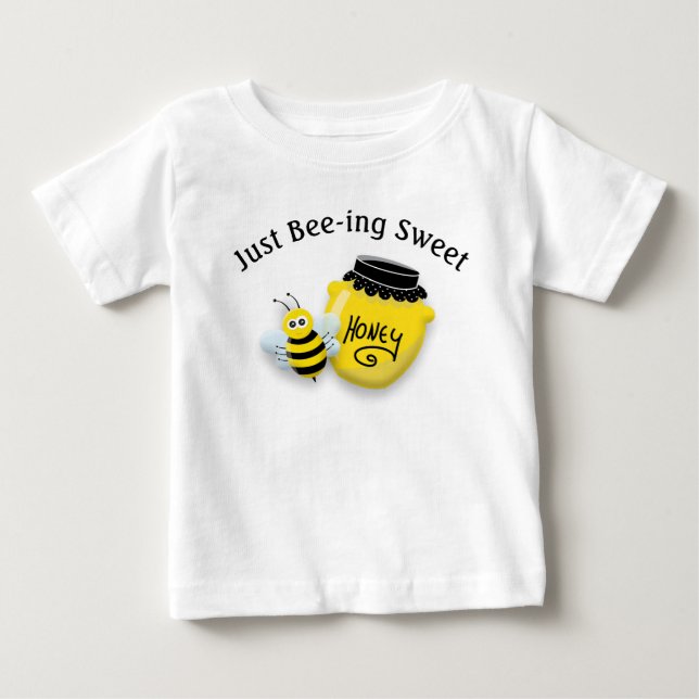 T-shirt Abelha Melífera Fofa e Pote de Mel Sendo Doce (Frente)