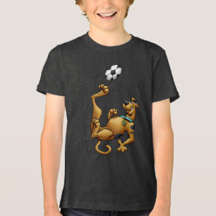 T-shirt Airbrush do pontapé aéreo do futebol de Scooby-D