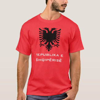 T-shirt Albanês preto Eagle no fundo vermelho