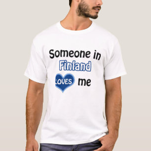 T-shirt Alguém na Finlândia me ama