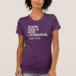 T-shirt ALGUMAS MENINAS SÃO LESBIANAS - BRANCAS -.png
