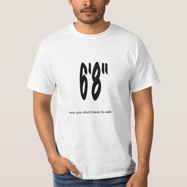 T-shirt alto 6' 8" da pessoa (Frente)