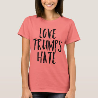 T-shirt Amor Trumps Ódio