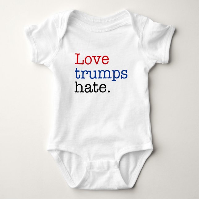 T-shirt Amor Trumps Ódio (Frente)