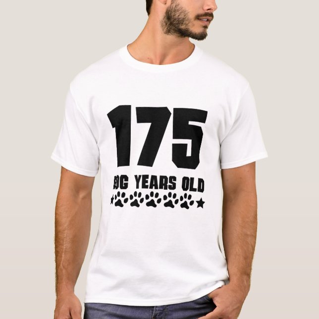 T-shirt Aniversário engraçado velho de 175 anos do cão um (Frente)