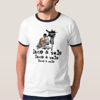 T-shirt Anormal da sapatilha