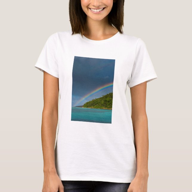T-shirt Arco-íris sobre a ilha, Samoa Americana (Frente)