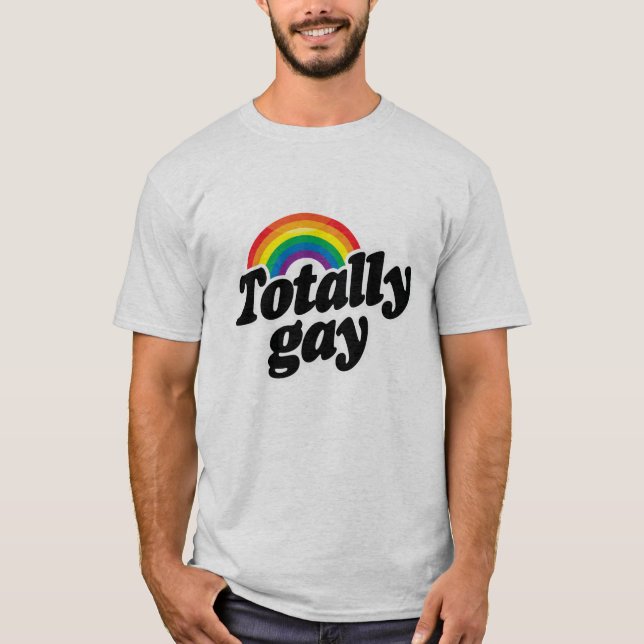 T-SHIRT ARCO-ÍRIS TOTALMENTE ALEGRE - BRANCO - .PNG (Frente)