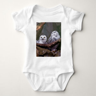 T-shirt Arte de vida selvagem da coruja-da-neve no bosque