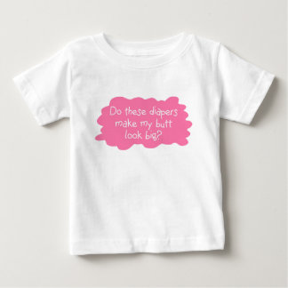 T-shirt As fraldas fazem a bumbum o rosa grande