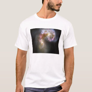 T-shirt As galáxias das antenas
