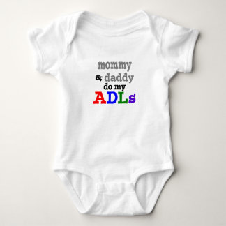 T-shirt as mamães & o pai fazem meu bodysuit dos adls OT