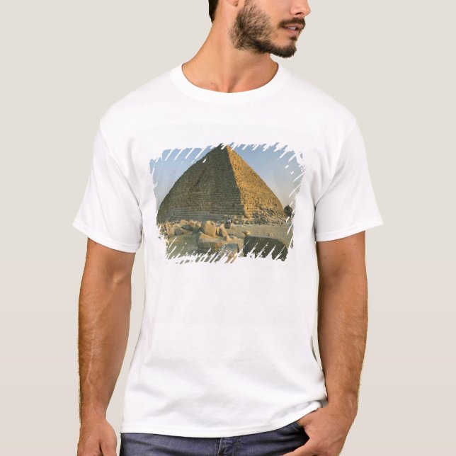 T-shirt As Pirâmides de Gizé, que têm quase 5000 2 (Frente)