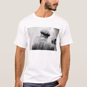 T-shirt Ásia, Japão, Tóquio. Homem com Boina, Metrô de Tóq