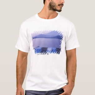 T-shirt Ásia, Japão, Yamanashi, Barcos a remo no Lago Moto