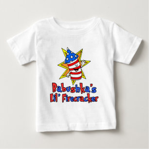 T-shirt Babushka é o pequeno pirata