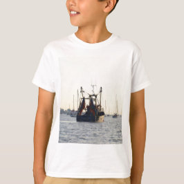 T-shirt Barco de Pesca Paz e Abundância ao Amanhecer