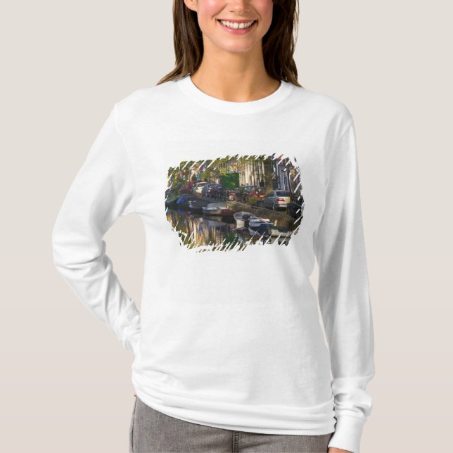 T-shirt Barcos e edifícios ao longo da cintura do canal, (Frente)