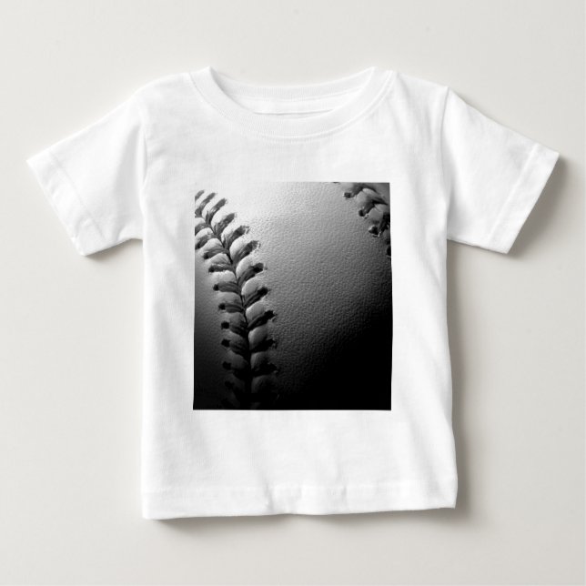 T-shirt Basebol Preto e Branco Fechado (Frente)