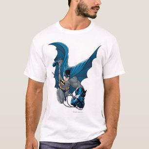T-shirt Batman swings from rope