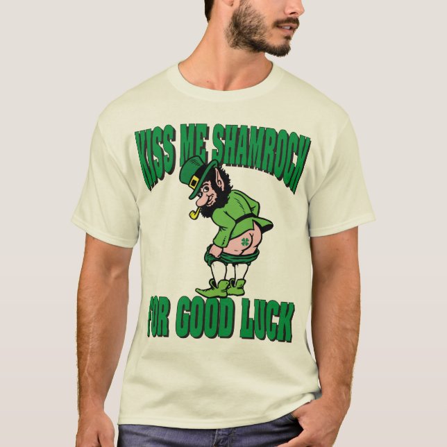 T-shirt Beije meu trevo para a boa sorte (Frente)