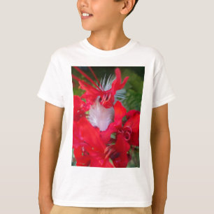 T-shirt Beleza Delicada: Flor Vermelho com Pena Branca