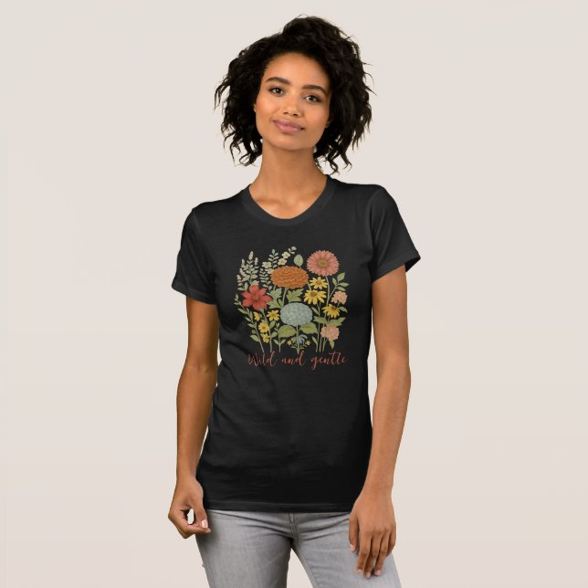 T-shirt bohème floral "Wild and Gentle" Inspirant (Frente Completa)