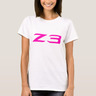 T-shirt Boneca das senhoras de UZ3CC (cabida)
